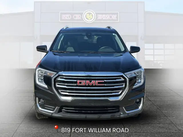 2023 GMC Terrain - Photo 2