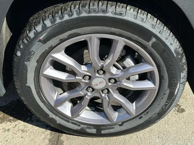 2023 GMC Terrain - Photo 10