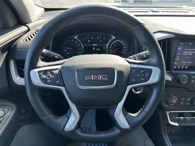 2023 GMC Terrain - Photo 17