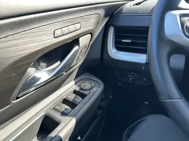 2023 GMC Terrain - Photo 21