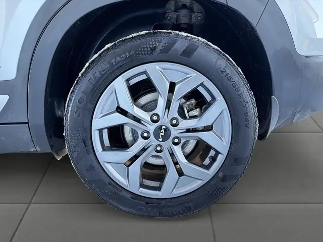 2024 Kia Seltos EX EX | Leather Seats | Sunroof - Photo 22