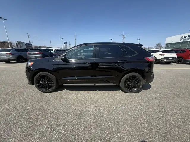2022 Ford Edge ST - Photo 3