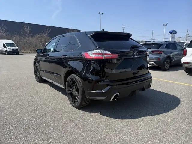 2022 Ford Edge ST - Photo 4