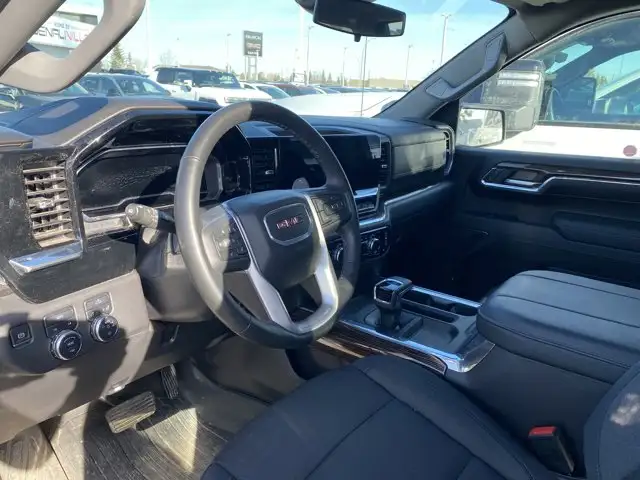 2024 GMC Sierra 1500 Crew Cab Elevation - Photo 3