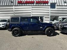 2013 Jeep Wrangler UNLIMITED SAHARA 4X4/NAVIGATION /BACK UP CAME - Photo 4