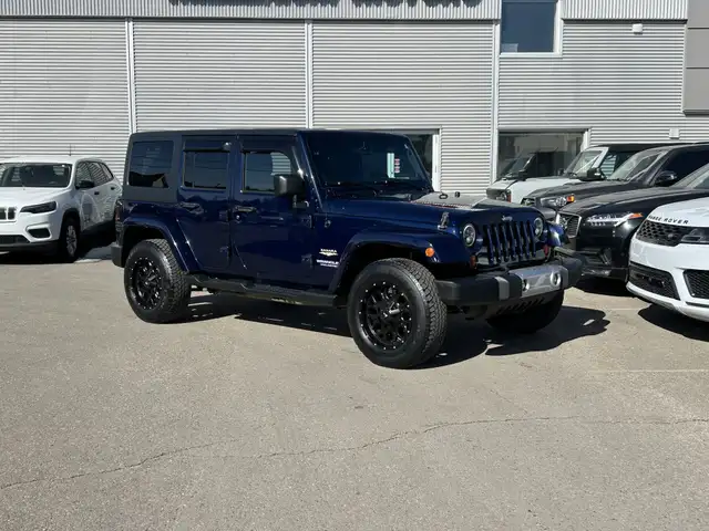 2013 Jeep Wrangler UNLIMITED SAHARA 4X4/NAVIGATION /BACK UP CAME - Photo 6