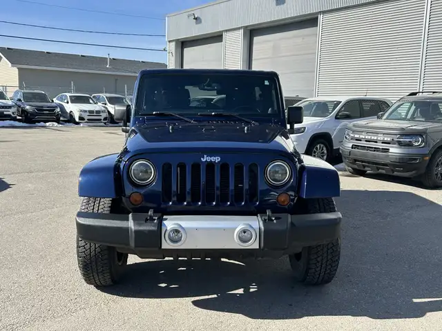 2013 Jeep Wrangler UNLIMITED SAHARA 4X4/NAVIGATION /BACK UP CAME - Photo 9