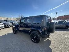 2013 Jeep Wrangler UNLIMITED SAHARA 4X4/NAVIGATION /BACK UP CAME - Photo 17