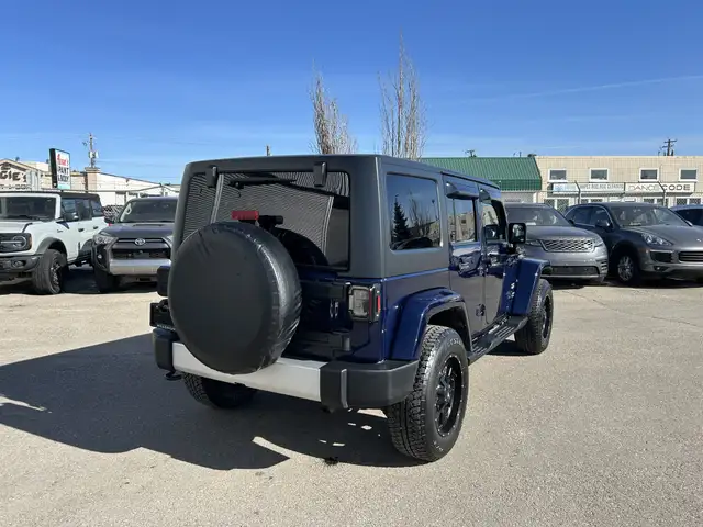 2013 Jeep Wrangler UNLIMITED SAHARA 4X4/NAVIGATION /BACK UP CAME - Photo 20