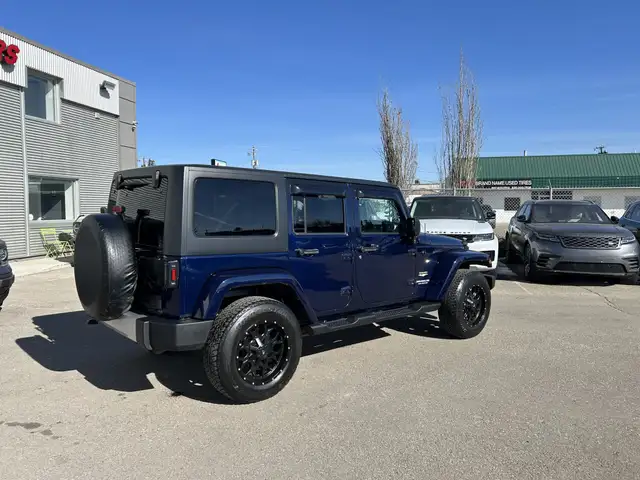 2013 Jeep Wrangler UNLIMITED SAHARA 4X4/NAVIGATION /BACK UP CAME - Photo 21