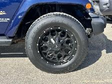 2013 Jeep Wrangler UNLIMITED SAHARA 4X4/NAVIGATION /BACK UP CAME - Photo 25