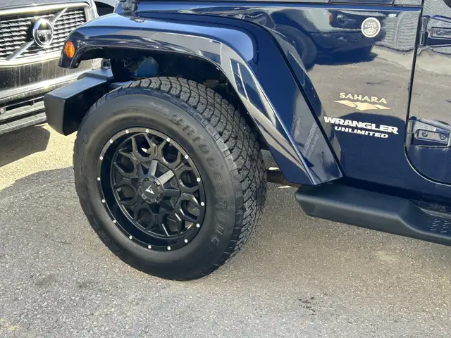 2013 Jeep Wrangler UNLIMITED SAHARA 4X4/NAVIGATION /BACK UP CAME - Photo 26