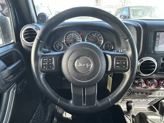 2013 Jeep Wrangler UNLIMITED SAHARA 4X4/NAVIGATION /BACK UP CAME - Photo 28