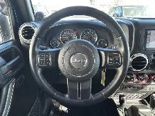 2013 Jeep Wrangler UNLIMITED SAHARA 4X4/NAVIGATION /BACK UP CAME - Photo 28