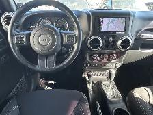 2013 Jeep Wrangler UNLIMITED SAHARA 4X4/NAVIGATION /BACK UP CAME - Photo 29