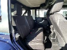 2013 Jeep Wrangler UNLIMITED SAHARA 4X4/NAVIGATION /BACK UP CAME - Photo 43