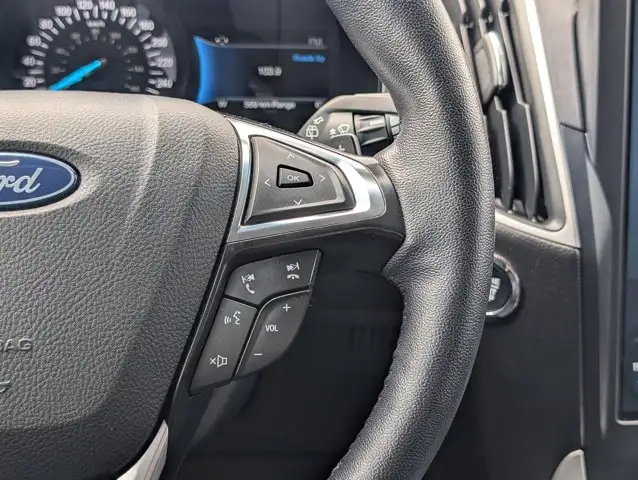 2023 Ford Edge SEL AWD - Photo 23