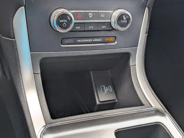 2023 Ford Edge SEL AWD - Photo 29