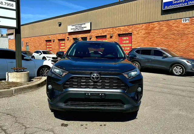 2021 Toyota RAV4 : XLE AWD | NO ACIDENTS | HEATED STEERING WHEEL - Photo 2