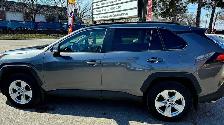 2021 Toyota RAV4 : XLE AWD | NO ACIDENTS | HEATED STEERING WHEEL - Photo 6