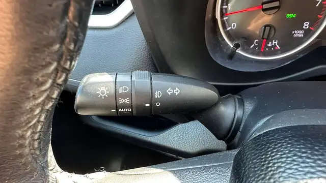 2021 Toyota RAV4 : XLE AWD | NO ACIDENTS | HEATED STEERING WHEEL - Photo 12