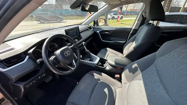 2021 Toyota RAV4 : XLE AWD | NO ACIDENTS | HEATED STEERING WHEEL - Photo 16