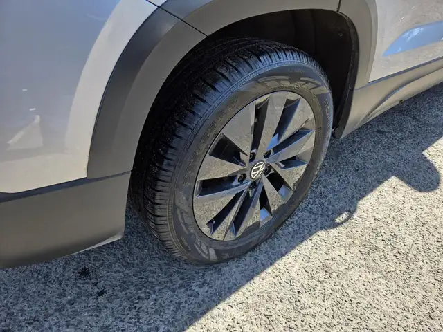 Volkswagen Taos Comfortline 2022 COMFORTLINE AWD MAGS - Photo 8