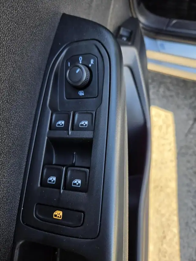 Volkswagen Taos Comfortline 2022 COMFORTLINE AWD MAGS - Photo 17