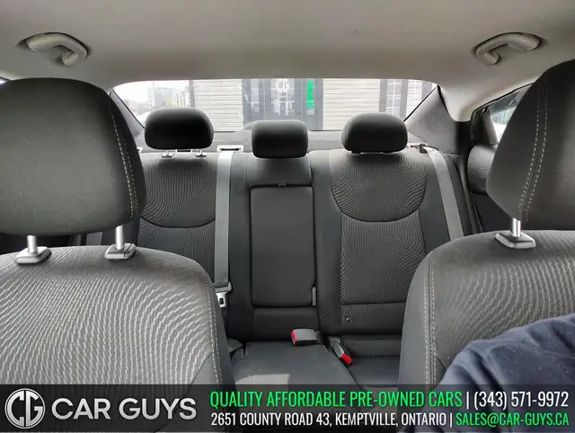 2016 Hyundai Elantra - Photo 24