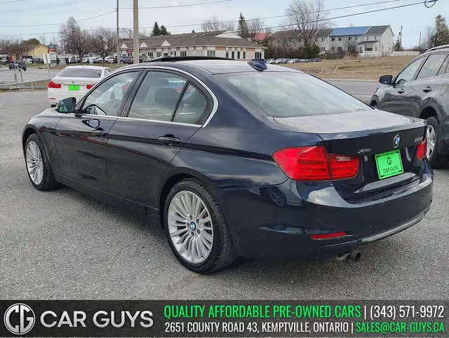 2015 BMW 3 Series - Photo 8