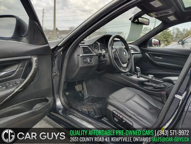 2015 BMW 3 Series - Photo 10