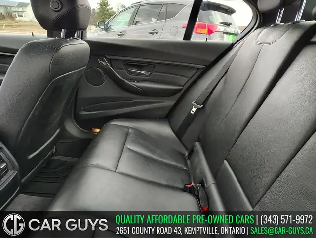2015 BMW 3 Series - Photo 12