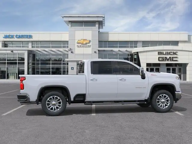 2026 Chevrolet Silverado 3500HD LTZ - Photo 6