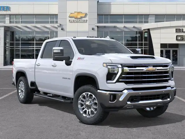 2026 Chevrolet Silverado 3500HD LTZ - Photo 9