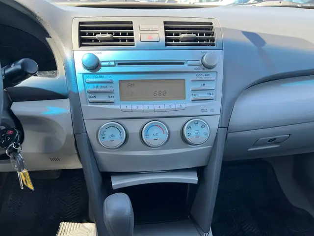 2007 Toyota Camry LE V6 - Photo 33