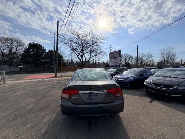 2010 Honda Civic DX-G 218KM CERTIFIED-WARRANTY - Photo 6