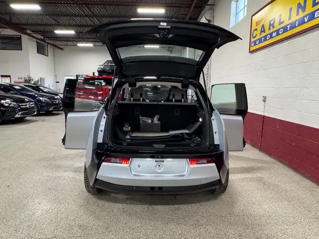 2015 BMW i3 w/Range Extender|NAVIGATION - REAR CAMERA - PARKING - Photo 11