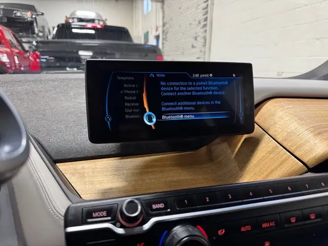 2015 BMW i3 w/Range Extender|NAVIGATION - REAR CAMERA - PARKING - Photo 24