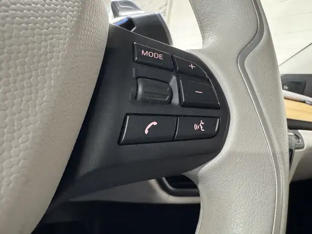 2015 BMW i3 w/Range Extender|NAVIGATION - REAR CAMERA - PARKING - Photo 26