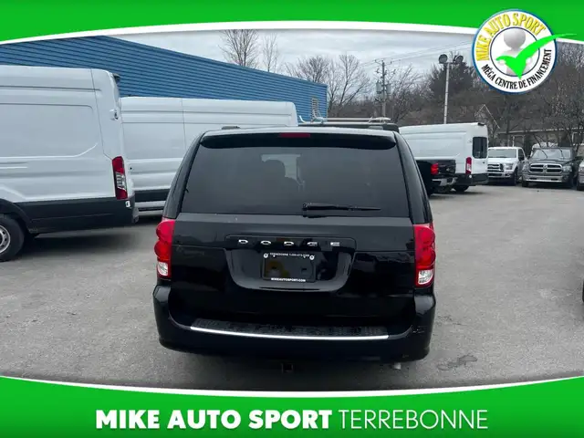 Dodge Grand Caravan Ensemble Valeur plus familiale 4 portes 2016 - Photo 6
