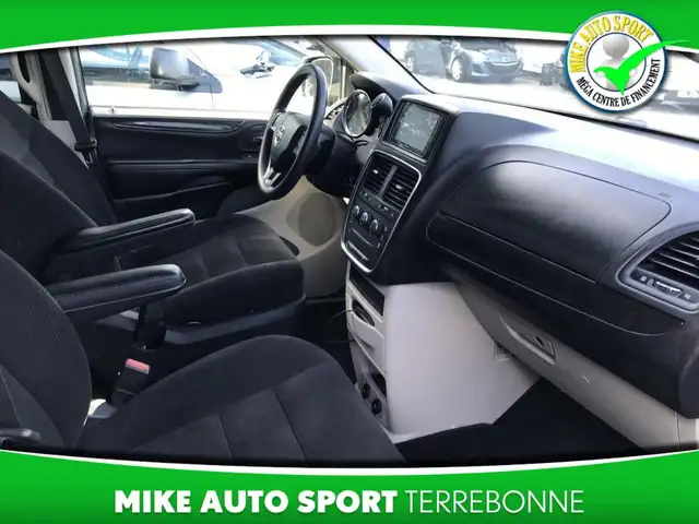 Dodge Grand Caravan Ensemble Valeur plus familiale 4 portes 2016 - Photo 18