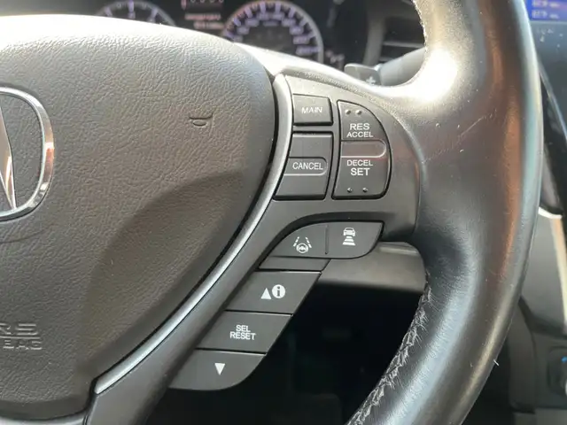 2017 Acura ILX PREMIUM | CLEAN CARFAX | LEATHER | SUNROOF | PUSH - Photo 16