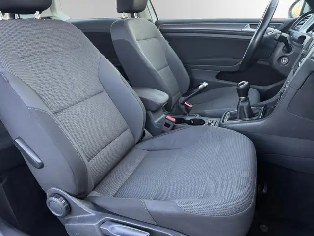 2018 Volkswagen Golf TRENDLINE | MANUAL | CLEAN CARFAX | CAR-PLA - Photo 13