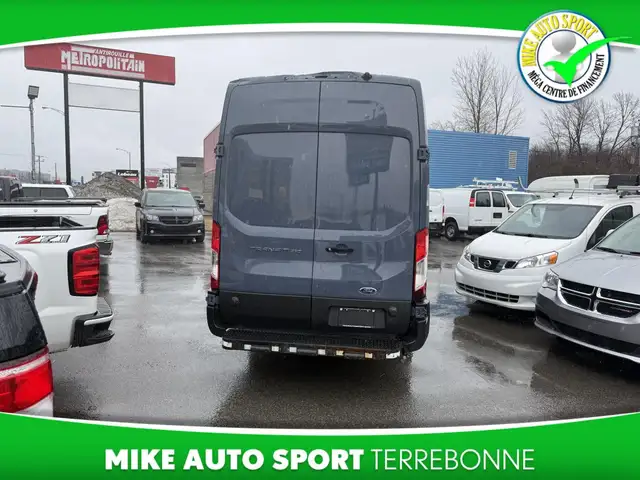 Ford Transit Van T-250 EL PA toit surélevé 148 po PNBV de 9 070 - Photo 3