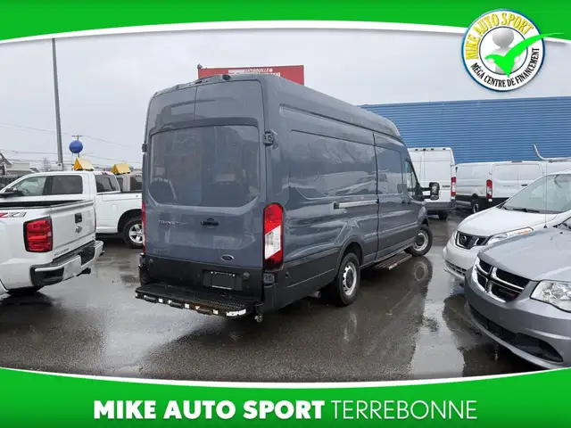 Ford Transit Van T-250 EL PA toit surélevé 148 po PNBV de 9 070 - Photo 4