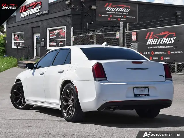 2018 Chrysler 300 300S RWD | SUNROOF | LEATHER | CERTIFIED - Photo 4