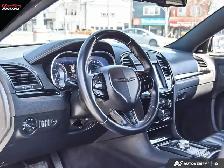 2018 Chrysler 300 300S RWD | SUNROOF | LEATHER | CERTIFIED - Photo 12