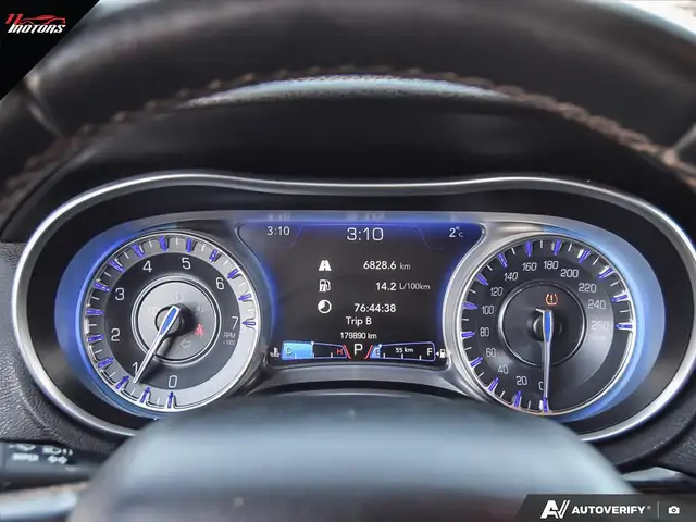 2018 Chrysler 300 300S RWD | SUNROOF | LEATHER | CERTIFIED - Photo 14