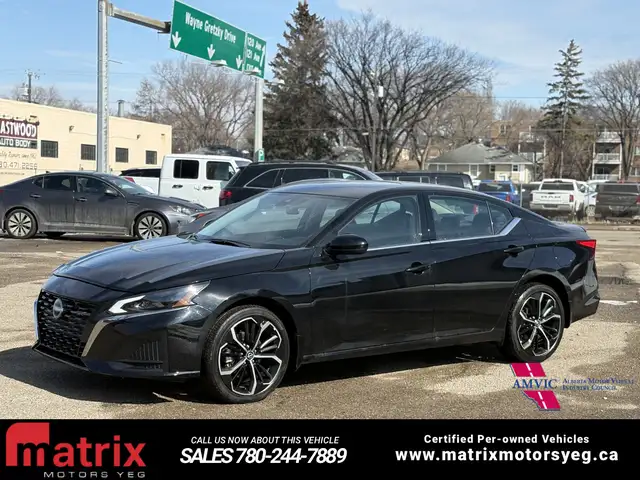 2025 Nissan Altima SR