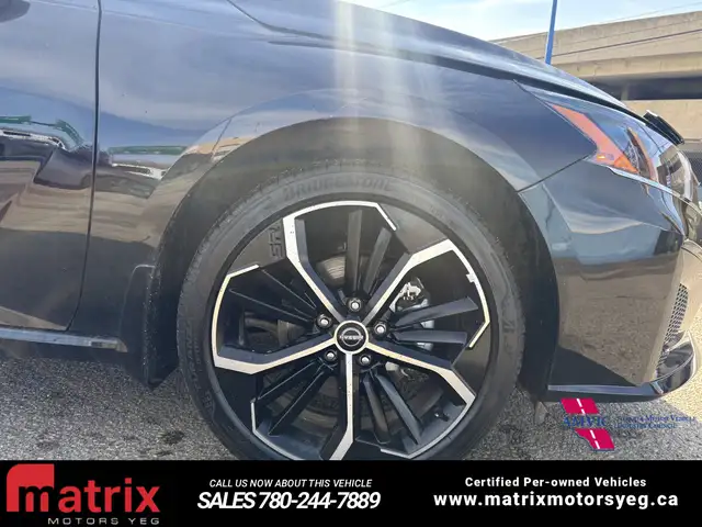 2025 Nissan Altima SR - Photo 4